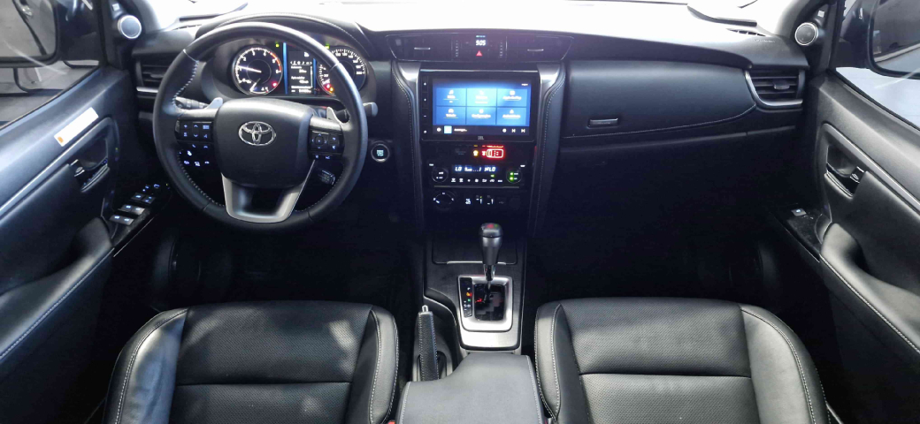 toyota hilux sw4 2.8 d-4d turbo diesel srx platinum 7l 4x4 automatico 4p 20247