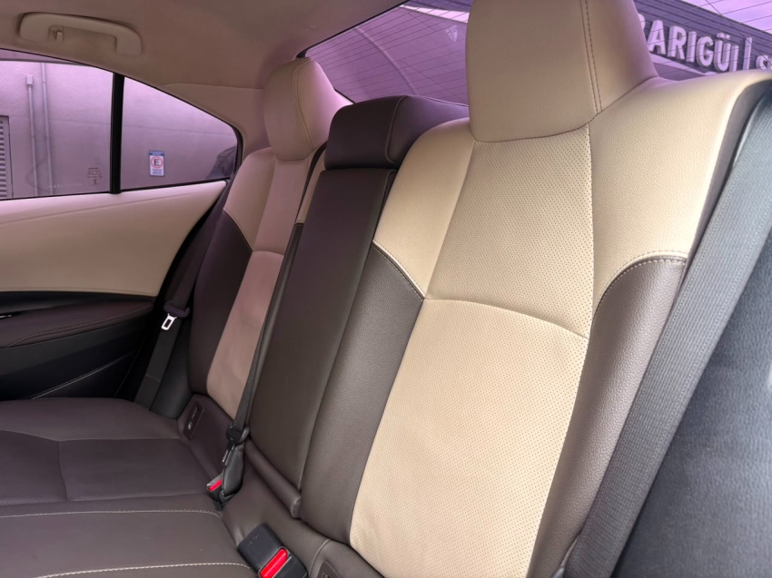 toyota corolla 1.8 vvt-i hybrid flex altis premium cvt 4p automatico 202315