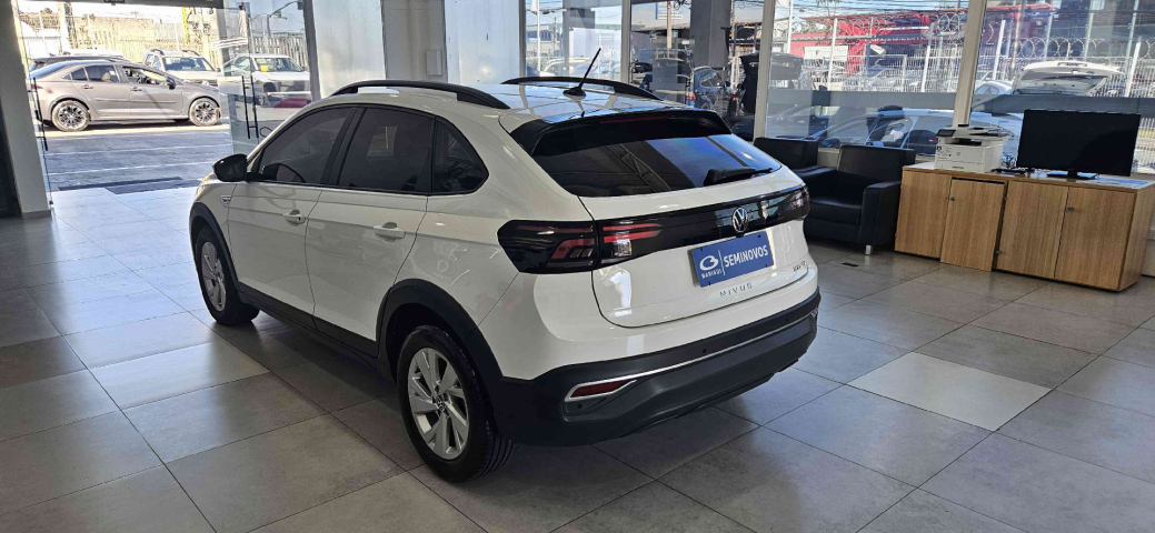 volkswagen nivus 1.0 200 tsi total flex comfortline automatico 4p 202415