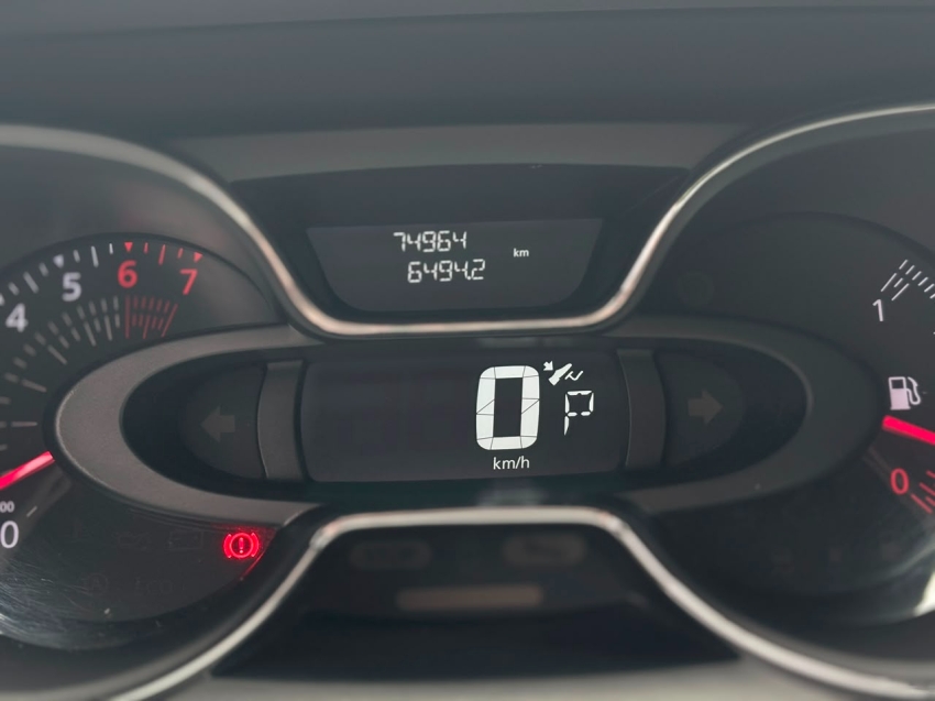 renault captur 1.6 16v sce flex bose x-tronic 4p automatico 202111