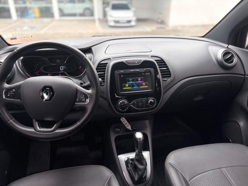 renault captur 1.6 16v sce flex bose x-tronic 4p automatico 20215