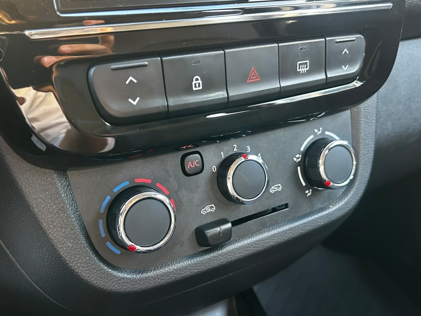 renault kwid 1.0 12v sce flex intense manual 4p 20267