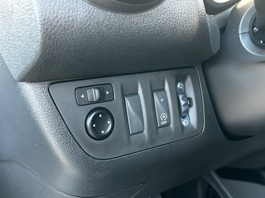 renault kwid 1.0 12v sce flex intense manual 4p 202611