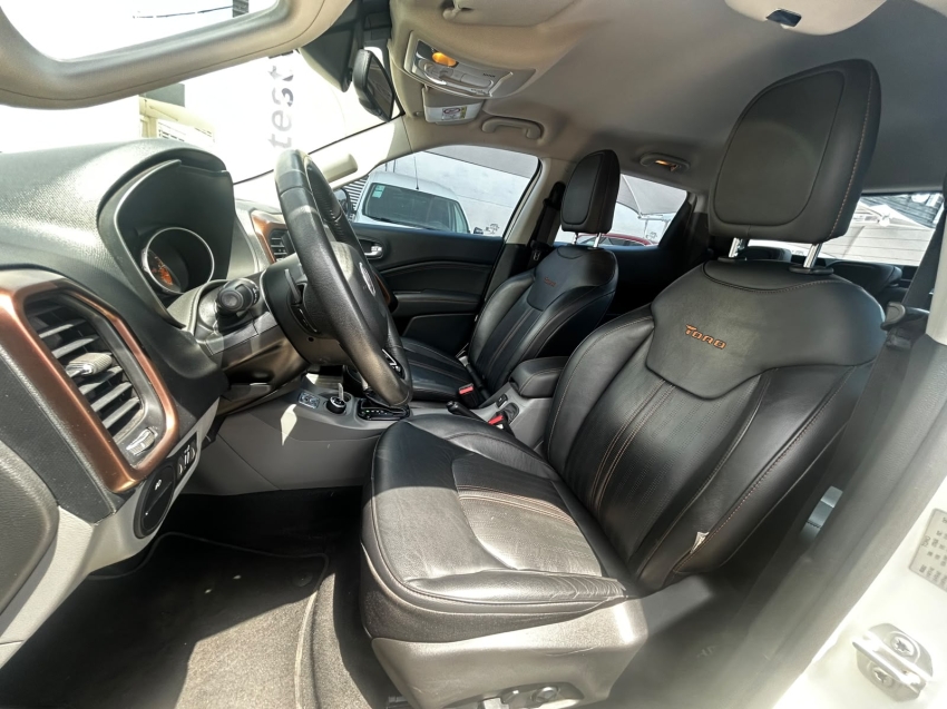 fiat toro 2.0 16v turbo diesel volcano 4wd at9 4p automatico 202010