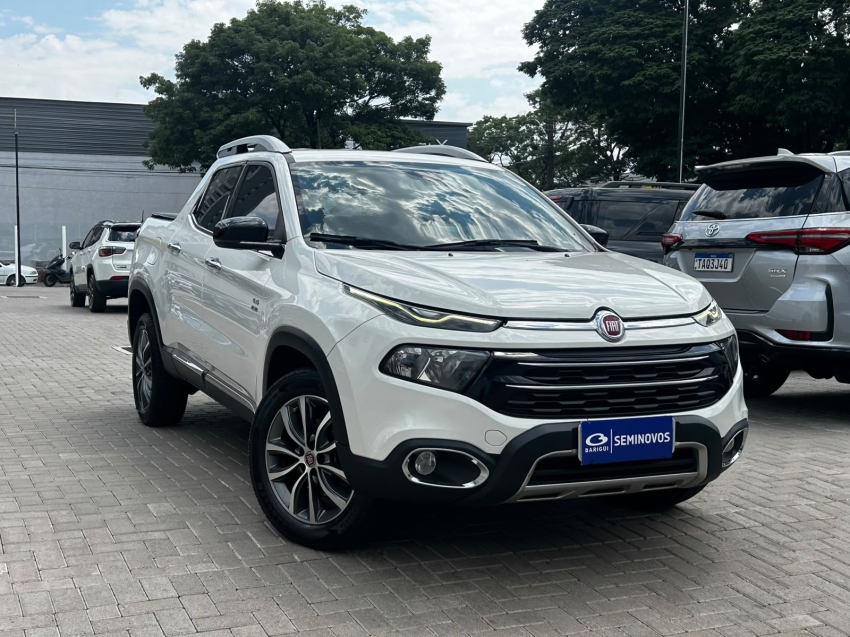 fiat toro 2.0 16v turbo diesel volcano 4wd at9 4p automatico 20202