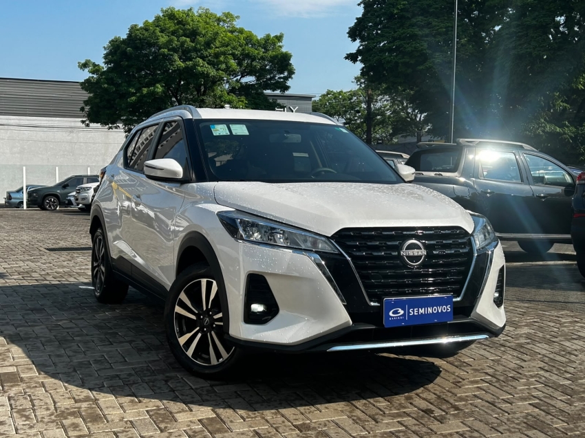nissan kicks play 1.6 16v flexstart sense xtronic flex 4p automatico 20252