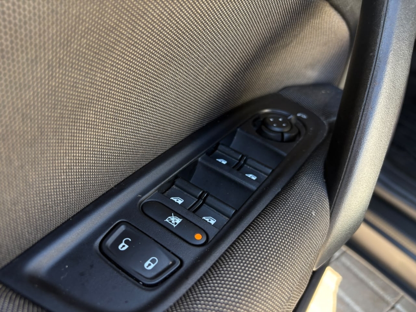 Fiat Toro 1.8 16V Evo Flex Freedom At6 4P Automatico 2020 8