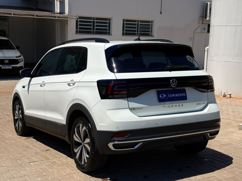 Volkswagen T-Cross 1.0 200 Tsi Total Flex Comfortline Automatico 4P 2024 20
