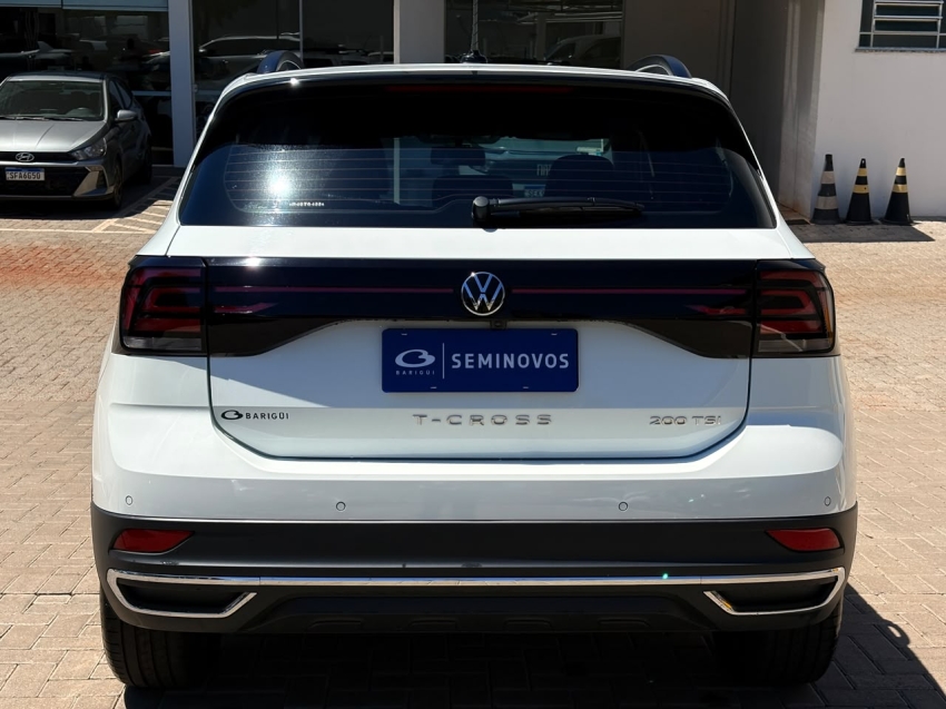 Volkswagen T-Cross 1.0 200 Tsi Total Flex Comfortline Automatico 4P 2024 18
