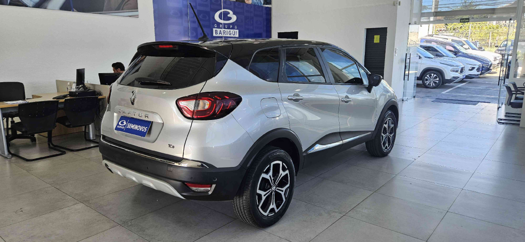 renault captur 1.3 tce flex iconic x-tronic 2021/227