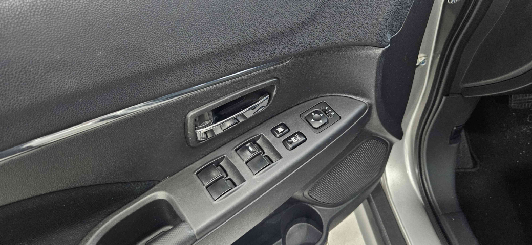 Mitsubishi Asx 4X2 2.0 16V CVT Flex Automático11