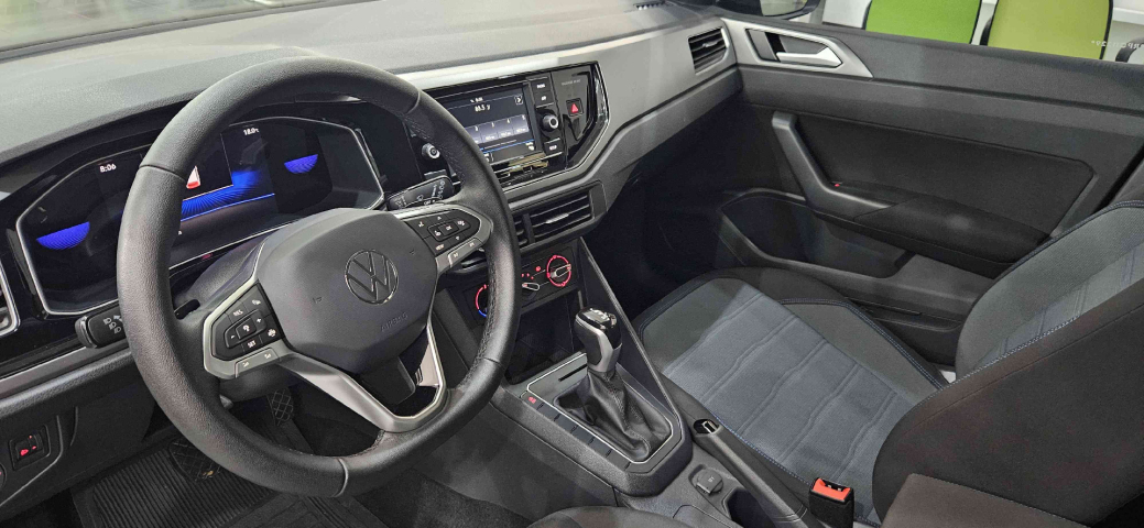 volkswagen nivus 1.0 200 tsi total flex comfortline automatico 2024