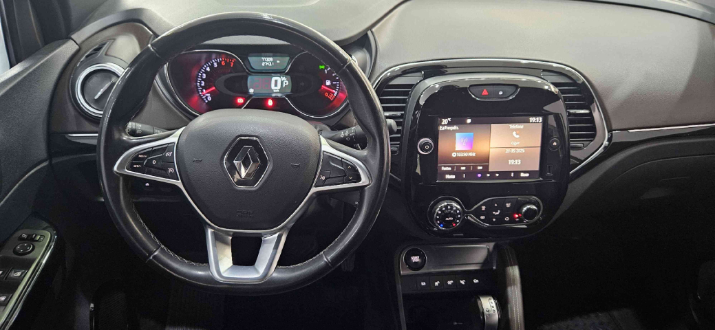 renault captur 1.3 tce flex iconic x-tronic 4p automatico 2022