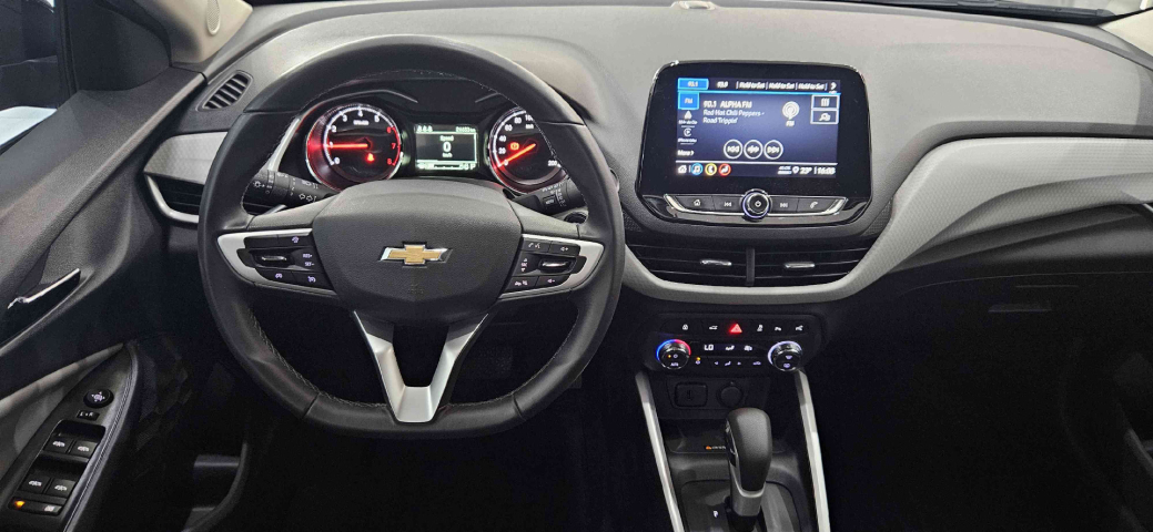 chevrolet onix 1.0 turbo flex premier automatico 4p 2025