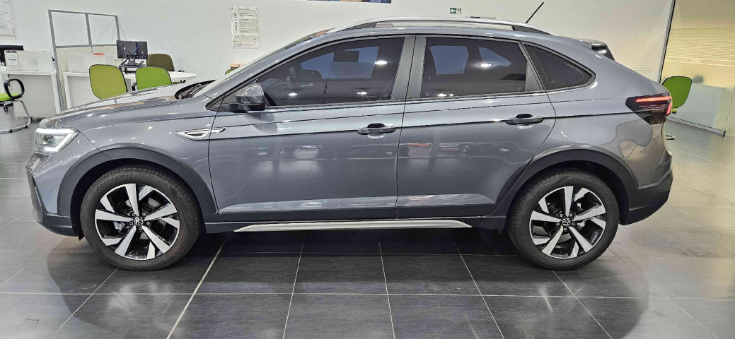 volkswagen nivus 1.0 200 tsi total flex highline automatico 4p 2024