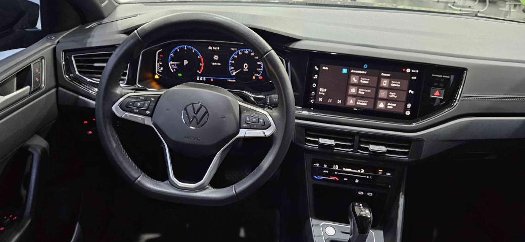 volkswagen nivus 1.0 200 tsi total flex highline automatico 4p 2024