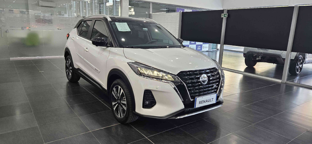 nissan kicks 1.6 16v flexstart exclusive xtronic flex 4p automatico 2024