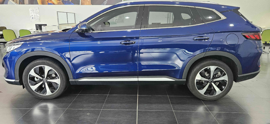 byd song plus 1.5 dm-i hibrido automatico 4p 2025