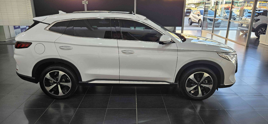 byd song plus 1.5 dm-i hibrido automatico 4p 2025