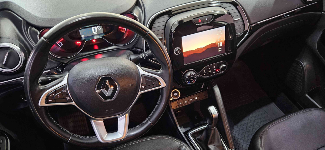 renault captur 1.3 tce flex intense x-tronic 4p automatico 2022