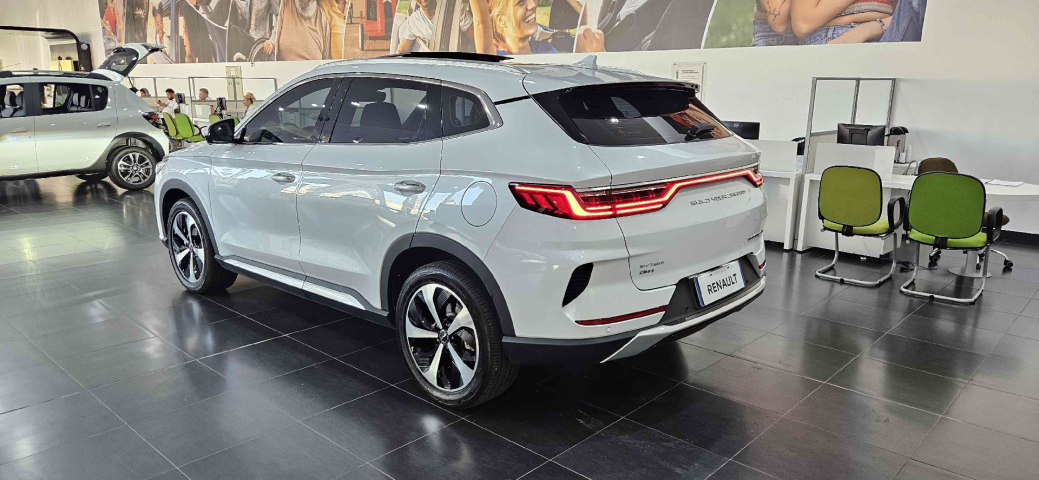 byd song plus 1.5 dm-i hibrido automatico 4p 2025