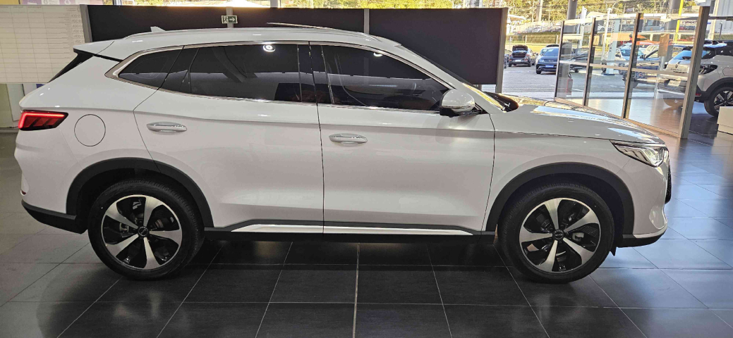 byd song plus 1.5 dm-i hibrido automatico 4p 2025