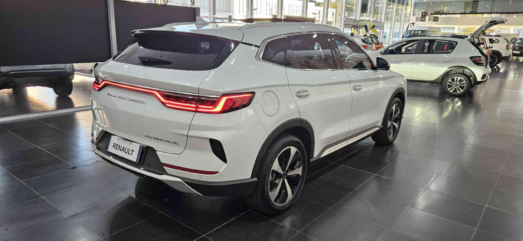 byd song plus 1.5 dm-i hibrido automatico 4p 2025