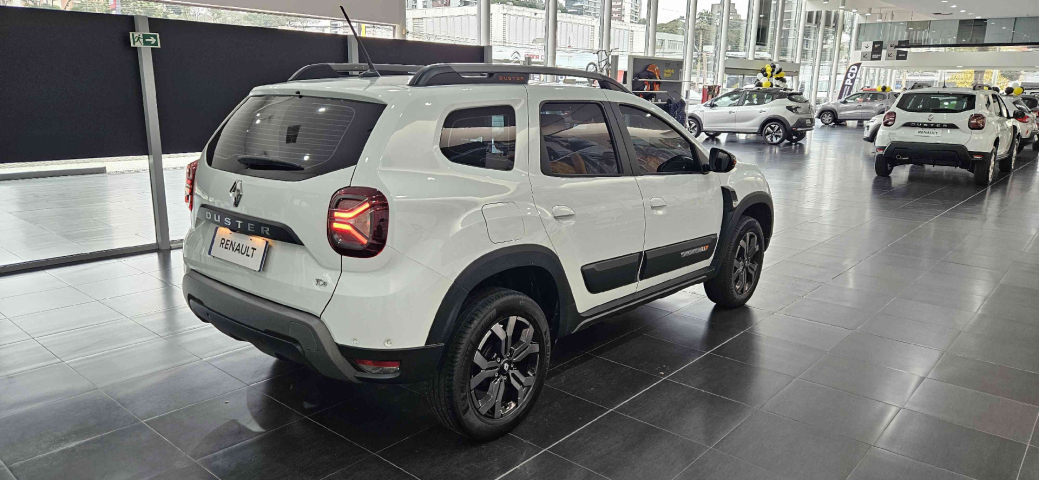 renault duster 1.6 16v sce flex iconic plus x-tronic 1.3 4p automatico 2025