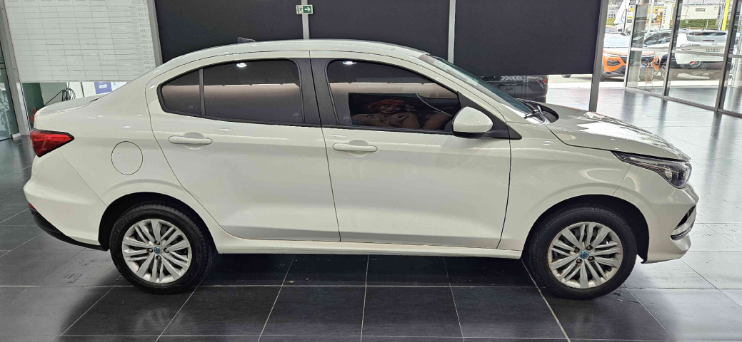 fiat cronos 1.0 firefly flex drive manual 4p automatico 2024