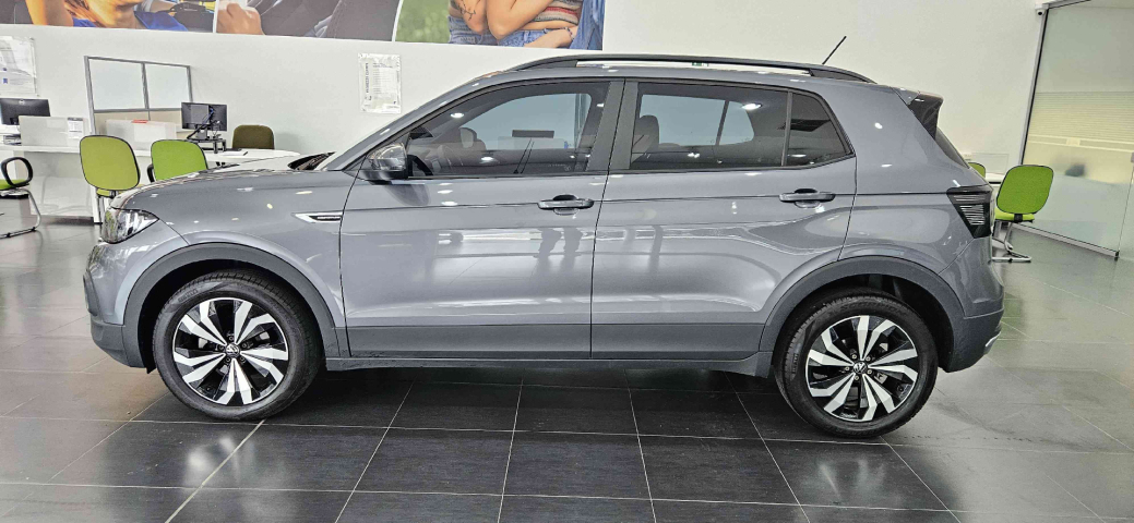 volkswagen t-cross 1.0 200 tsi total flex comfortline automatico 4p 2024