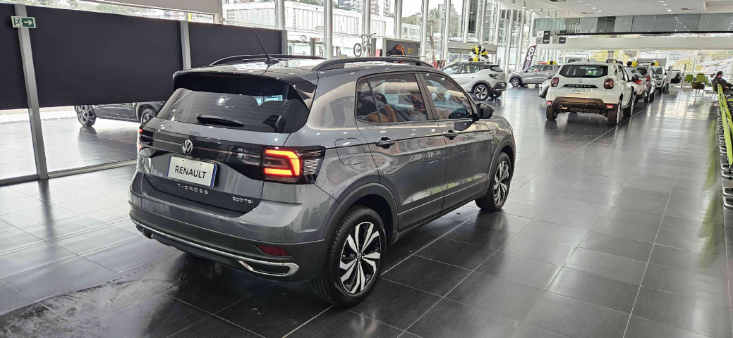 volkswagen t-cross 1.0 200 tsi total flex comfortline automatico 4p 2024