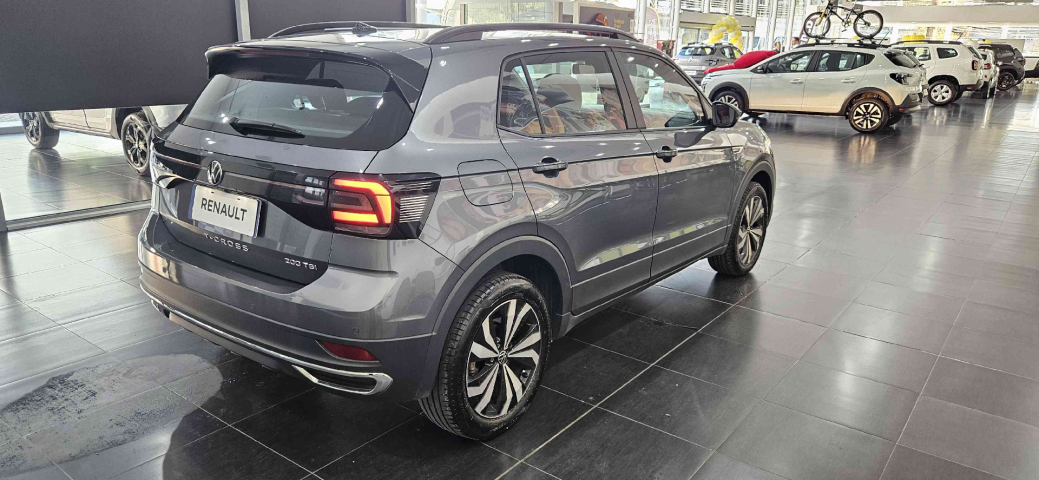 volkswagen t-cross 1.0 200 tsi total flex comfortline automatico 4p 2024
