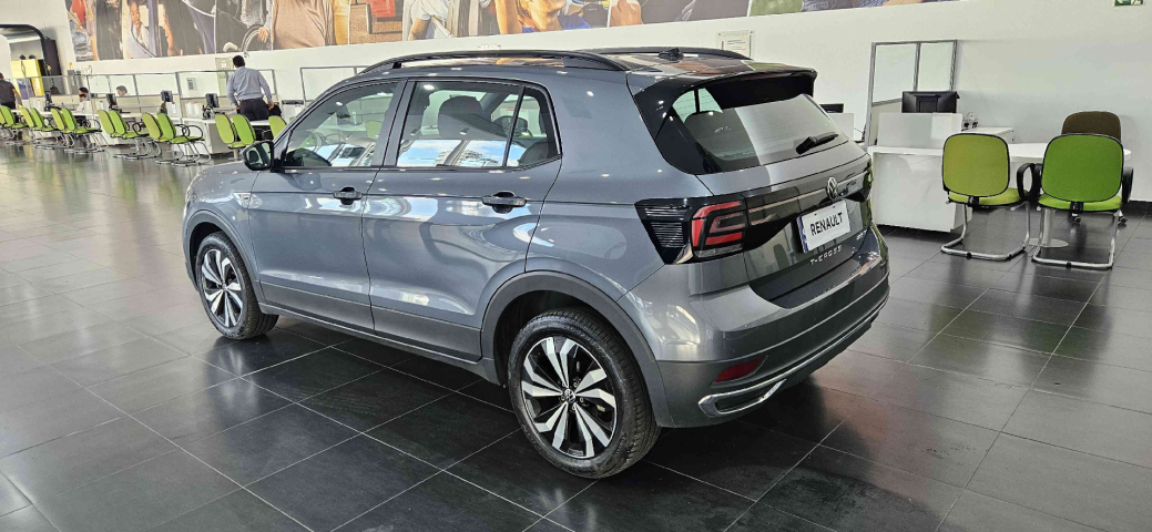 volkswagen t-cross 1.0 200 tsi total flex comfortline automatico 4p 2024