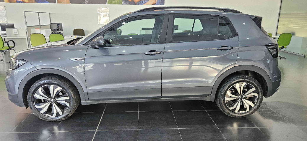 volkswagen t-cross 1.0 200 tsi total flex comfortline automatico 4p 2024