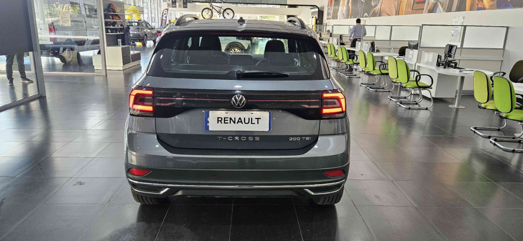 volkswagen t-cross 1.0 200 tsi total flex comfortline automatico 4p 2024