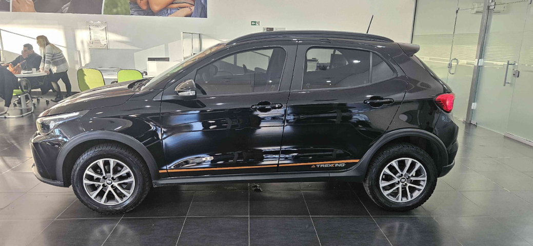 fiat argo 1.3 firefly flex trekking manual 4p 2025