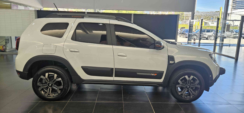 renault duster 1.3 tce flex iconic plus x-tronic 4p automatico 2025