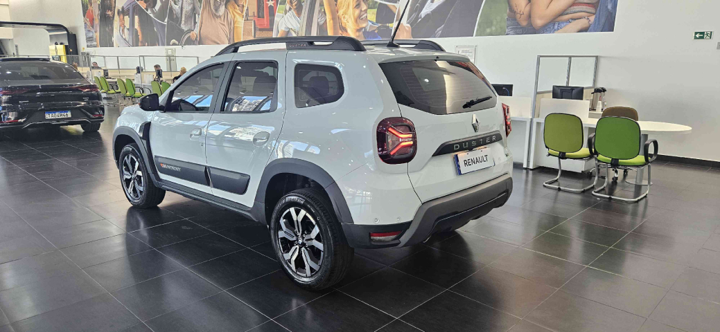 renault duster 1.3 tce flex iconic plus x-tronic 4p automatico 2025