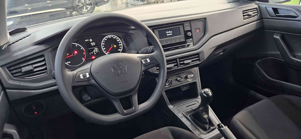 volkswagen polo 1.0 mpi track manual flex 4p 2025