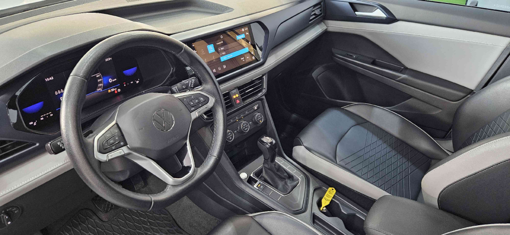 volkswagen taos 1.4 250 tsi total flex comfortline automatico 4p 2022