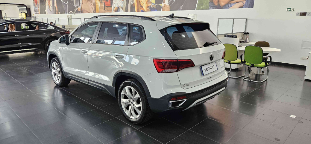 volkswagen taos 1.4 250 tsi total flex comfortline automatico 4p 2022