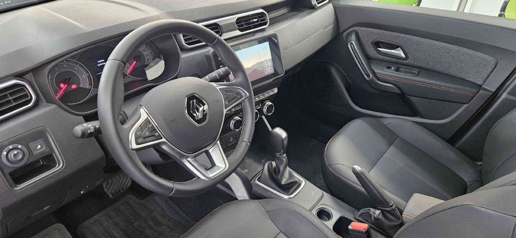 renault duster 1.3 tce flex iconic plus x-tronic 4p automatico 2026