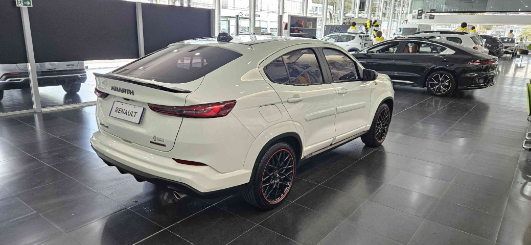 fiat fastback 1.3 turbo 270 flex abarth at6 4p automatico 2024