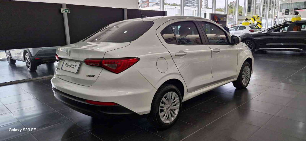 fiat cronos 1.3 firefly flex drive cvt 4p automatico 2025