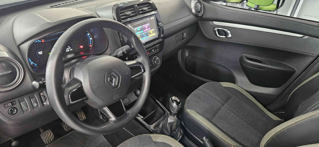 renault kwid 1.0 12v sce flex outsider manual 4p 2025