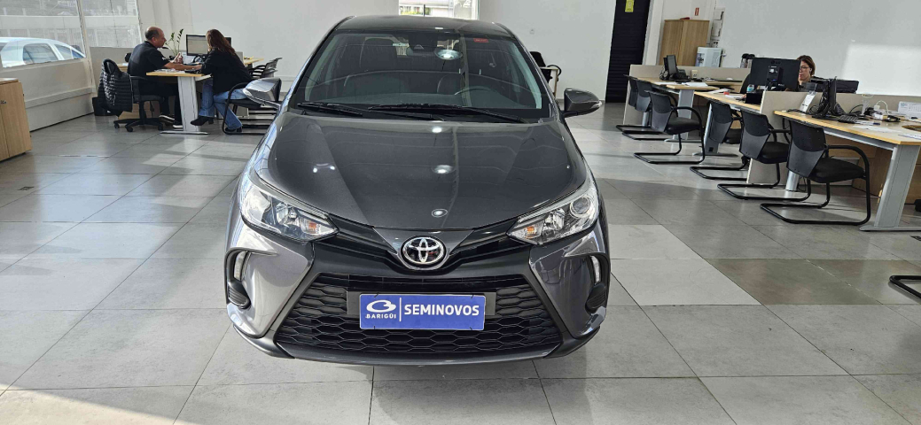toyota yaris 1.5 16v flex sedan xs multidrive 4p automatico 2024