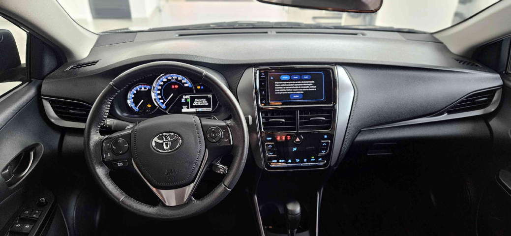 toyota yaris 1.5 16v flex sedan xs multidrive 4p automatico 2024