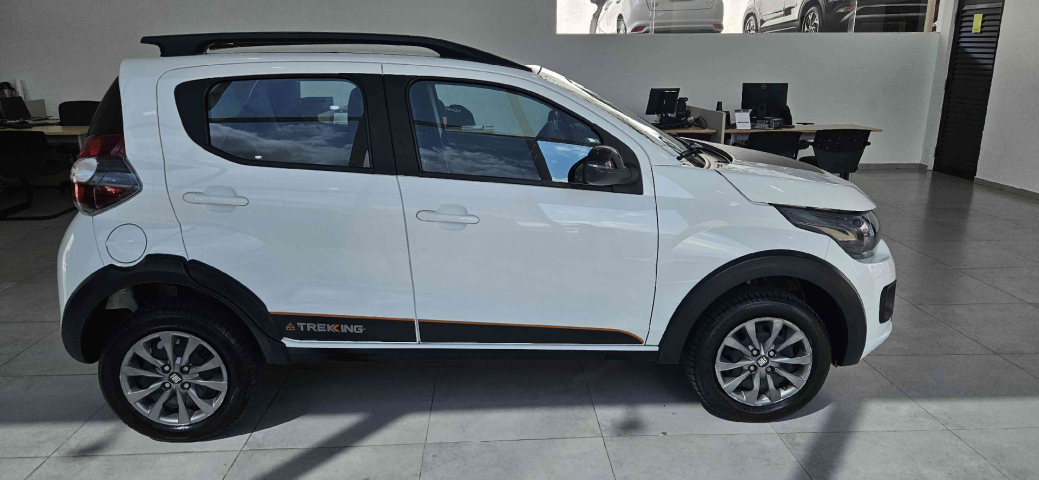 fiat mobi 1.0 evo flex trekking manual 4p 2025