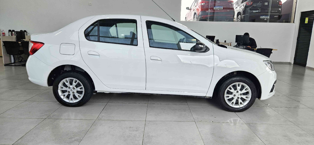 renault logan 1.0 12v sce flex zen manual 4p 2025