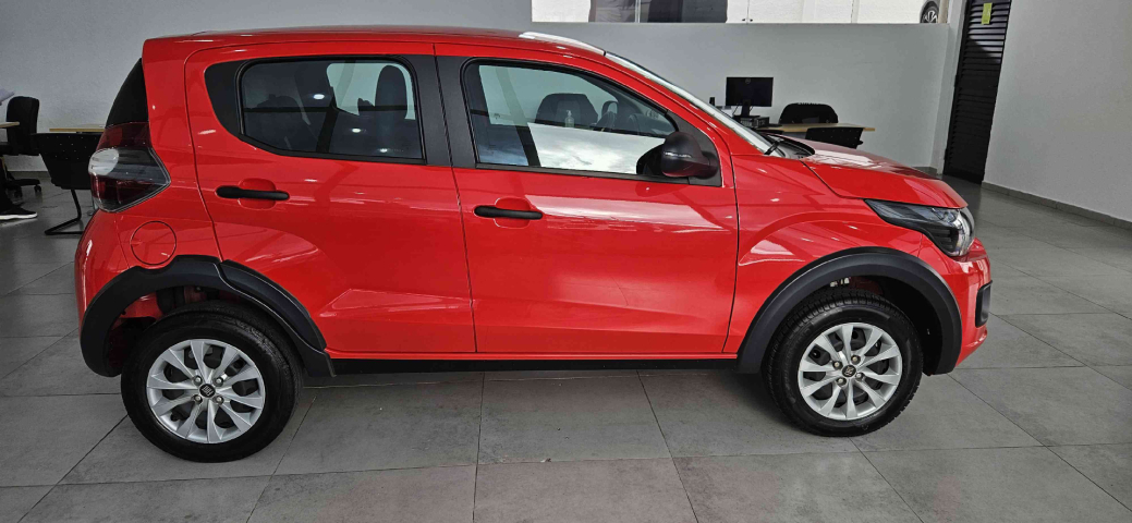 fiat mobi 1.0 evo flex like. manual 4p 2025